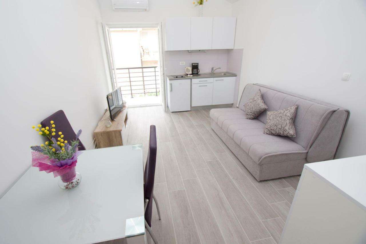 Apartmani Marija Cizmic Makarska Exterior photo